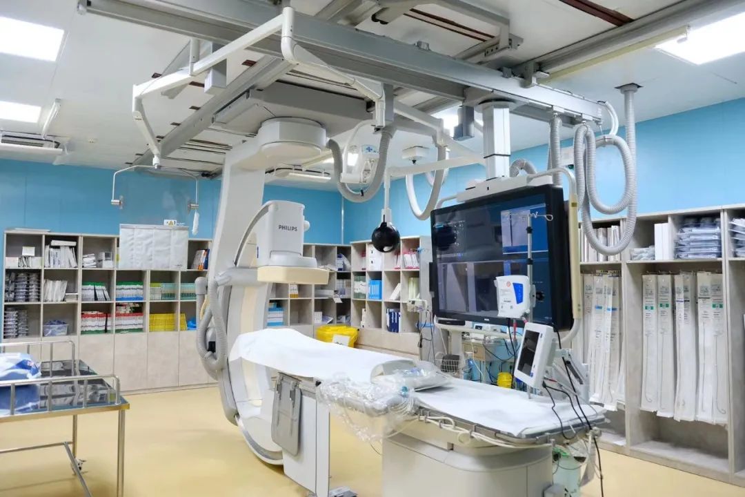 全球首个！5G+VR智慧导管手术室建成！